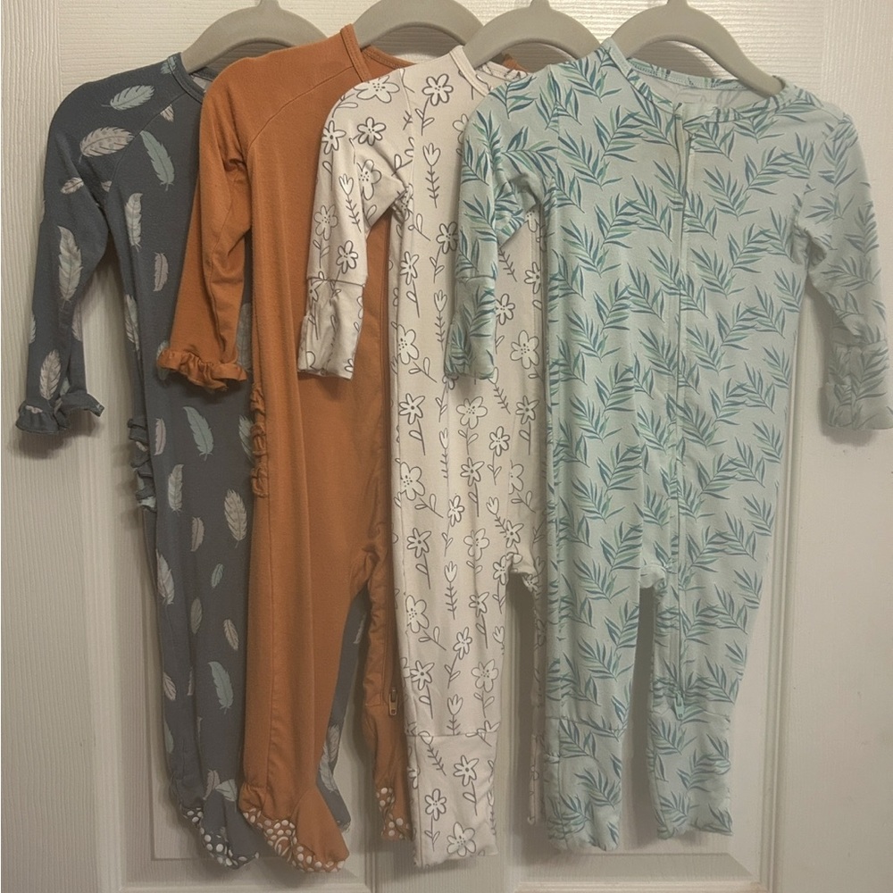 Sweet bamboo lot of 4 sleepers